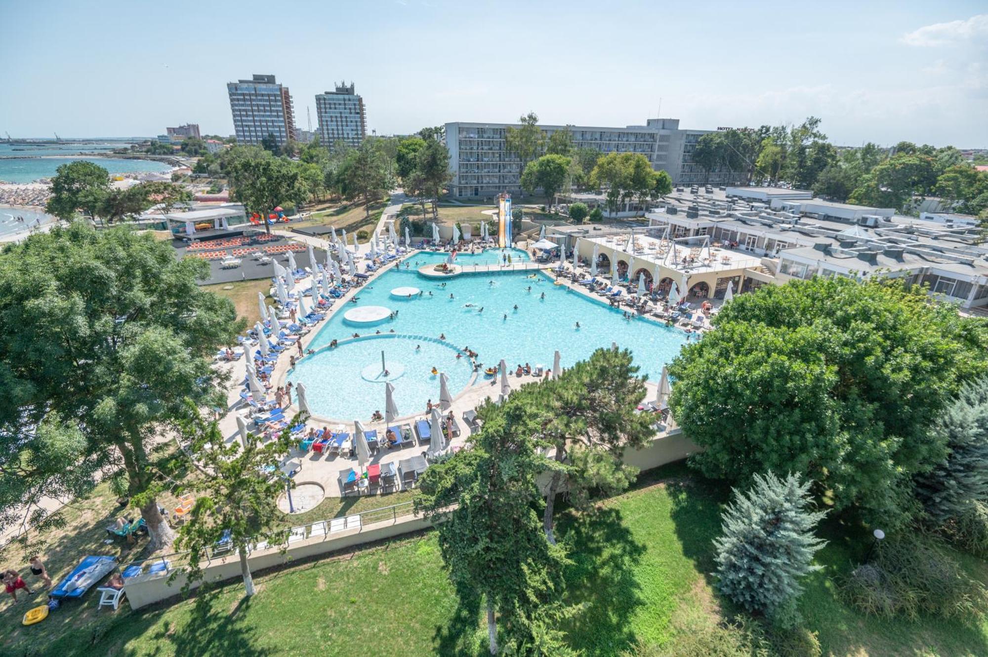 Safir Blue Resort Saturn Bagian luar foto